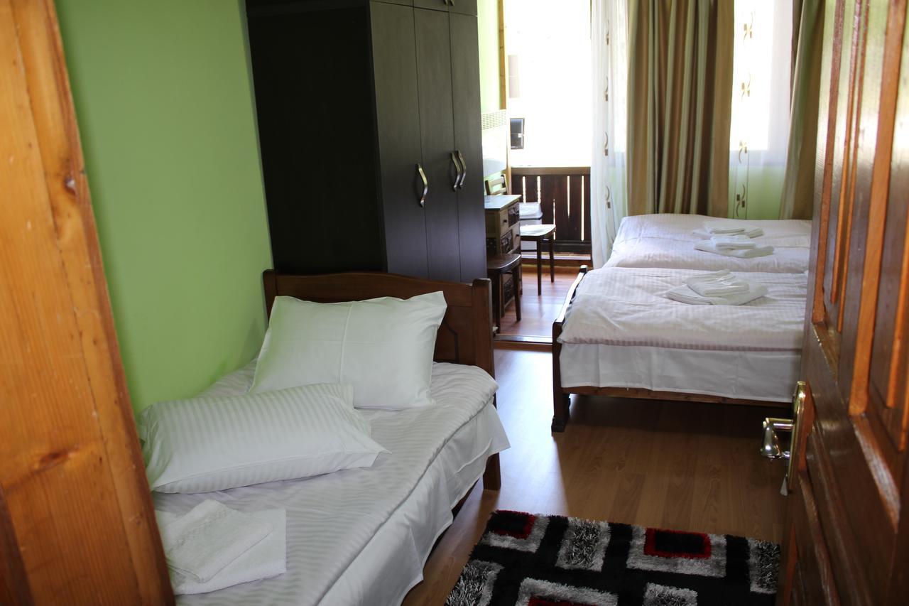 Salome Guest House Mestia Exterior foto