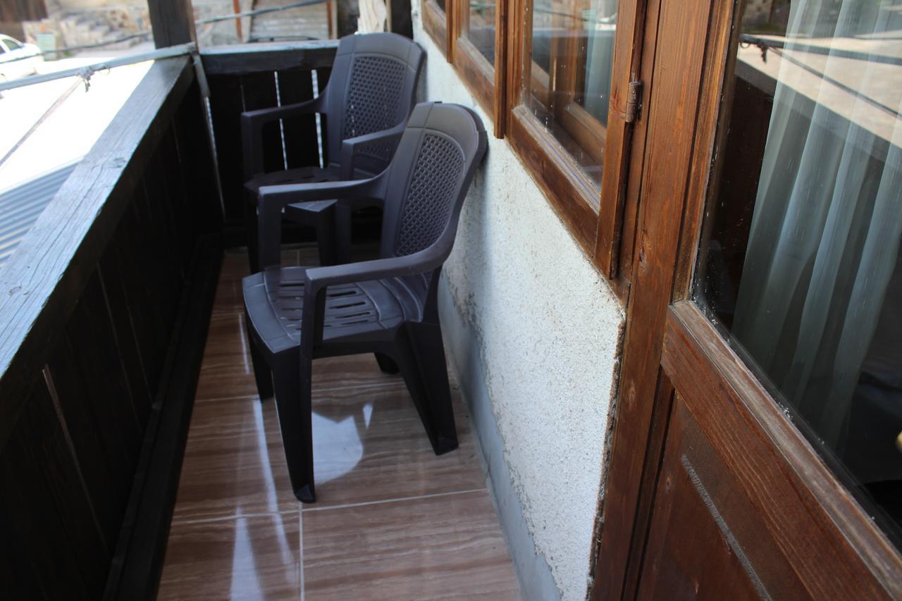 Salome Guest House Mestia Exterior foto