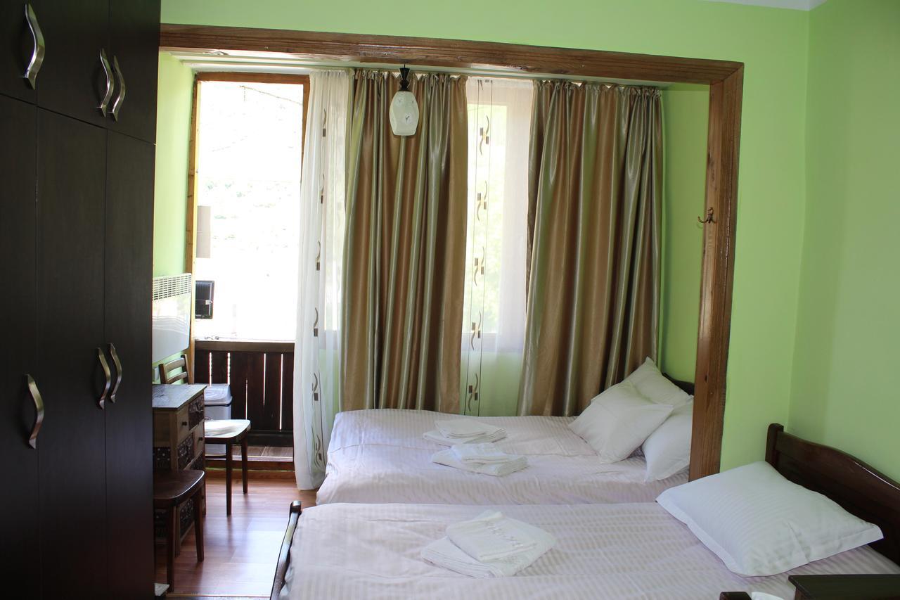 Salome Guest House Mestia Exterior foto