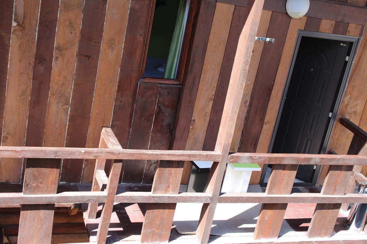 Salome Guest House Mestia Exterior foto
